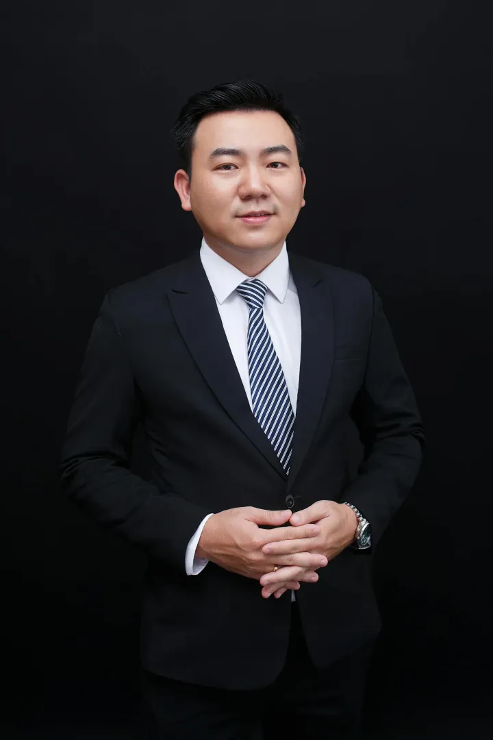 Ken 的故事｜44 歲高雄連鎖餐飲老闆，找到一起出差的旅行伴侶